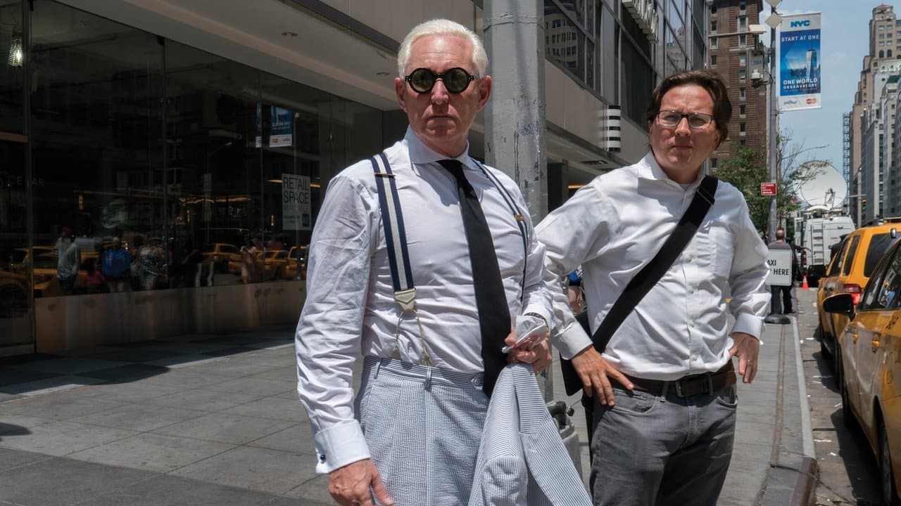 Backdrop de Get Me Roger Stone