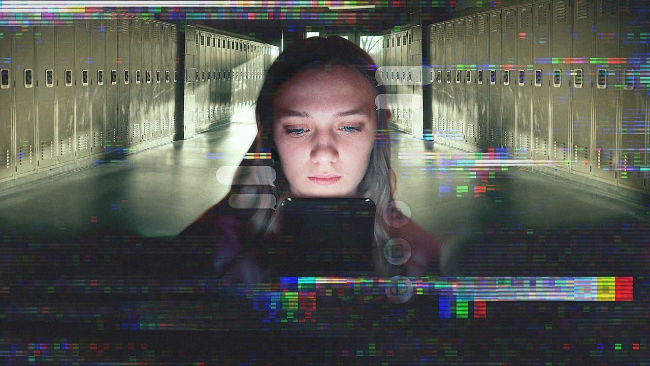 Backdrop de Número Desconhecido: Catfishing na Escola