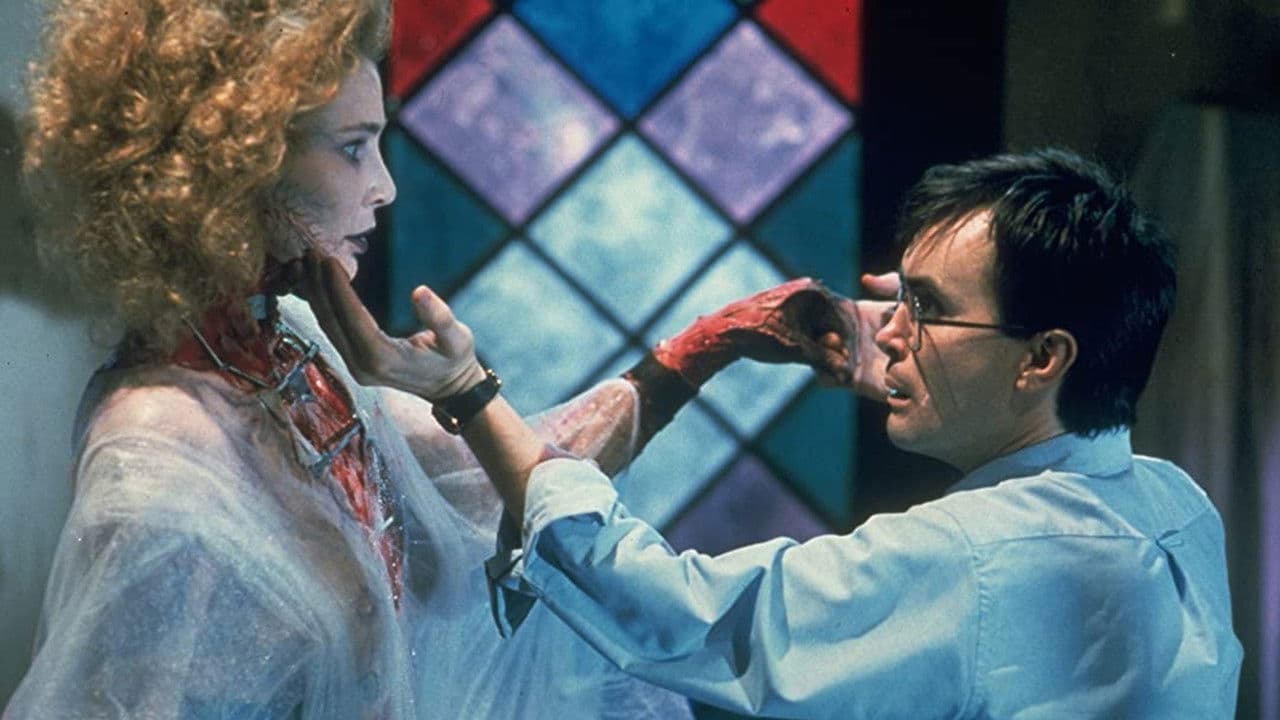 Backdrop de A Noiva do Re-Animator