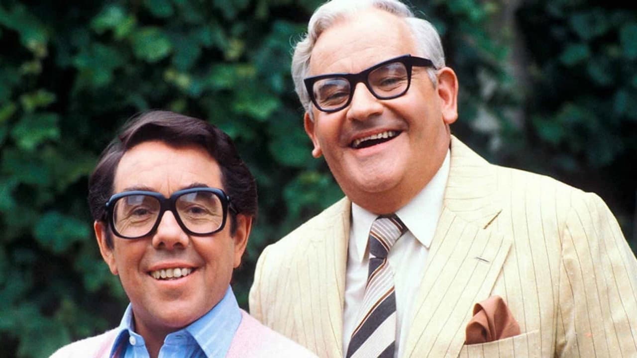 Backdrop de The Two Ronnies